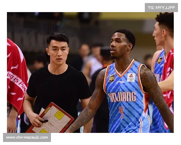 威尔逊精准妙传李弘权三分命中新疆暂停请求显现强大攻势